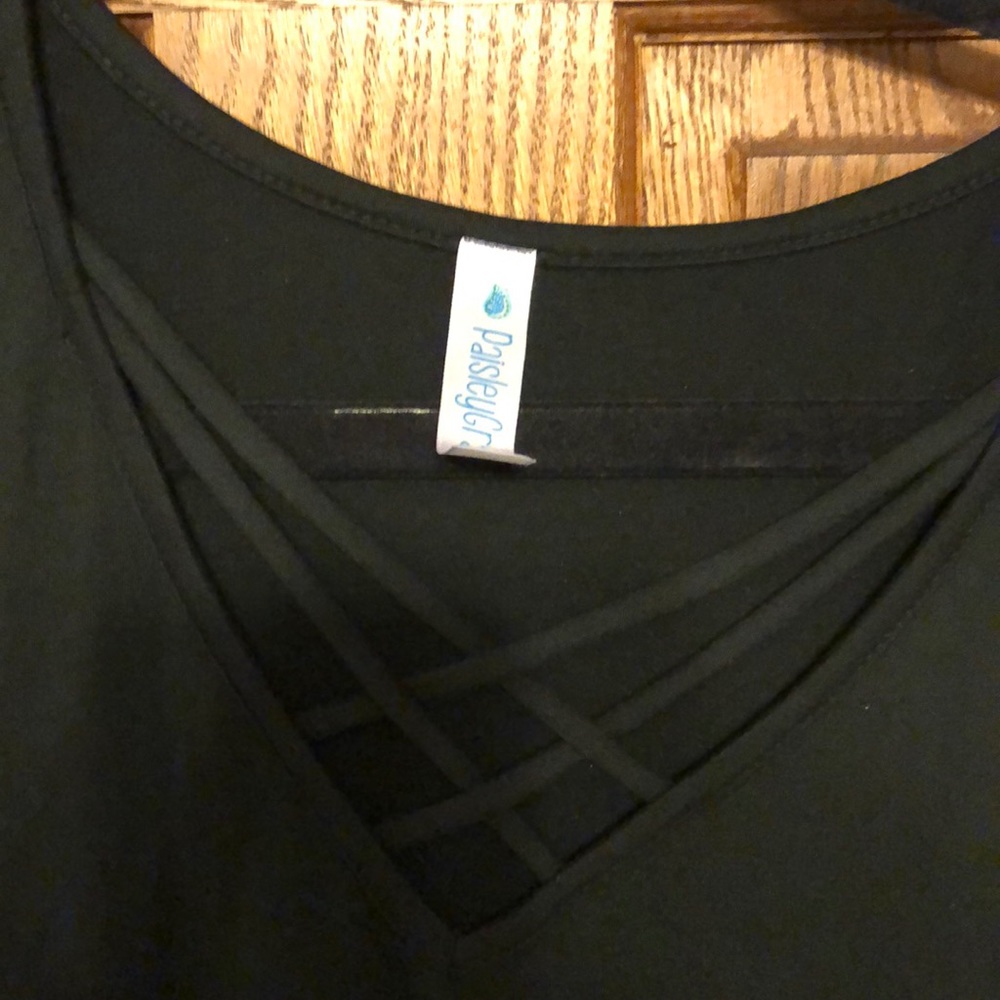 Paisley Grace Black Cross Front Tunic Top NWOT
